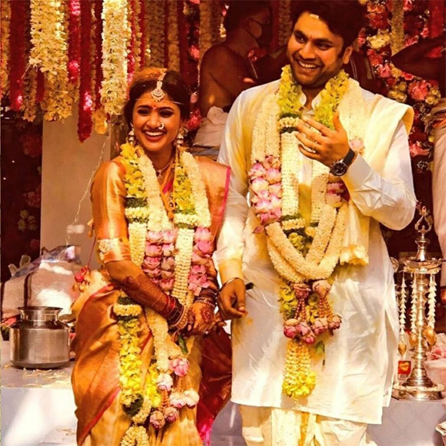 సడెన్‌ గా పెళ్లి ఫొటోలు షేర్‌ చేసి షాక్‌ ఇచ్చిన హీరోయిన్‌