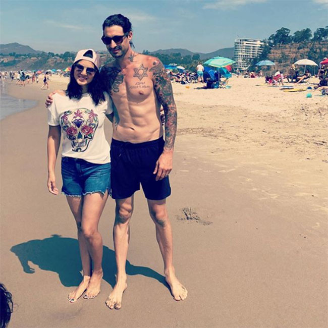 లాస్ ఏంజెల్స్ బీచ్ లో సన్నీలియోన్ చిలౌట్ లాస్ ఏంజెల్స్ బీచ్ లో సన్నీలియోన్ చిలౌట్