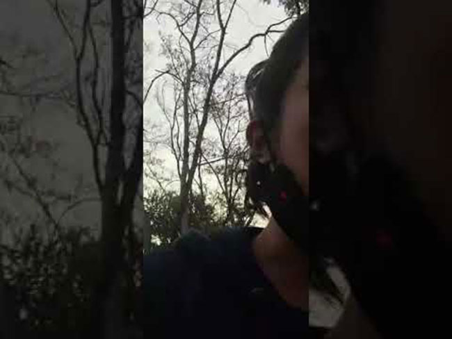 పబ్లిక్‌ ప్లస్‌ లో ఇదేంటంటూ హీరోయిన్‌ పై సామాజిక కార్యకర్తల దాడికి యత్నం