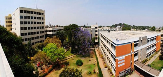 విద్యార్థులకు బెంగళూరే ఫస్ట్ ఛాయిస్