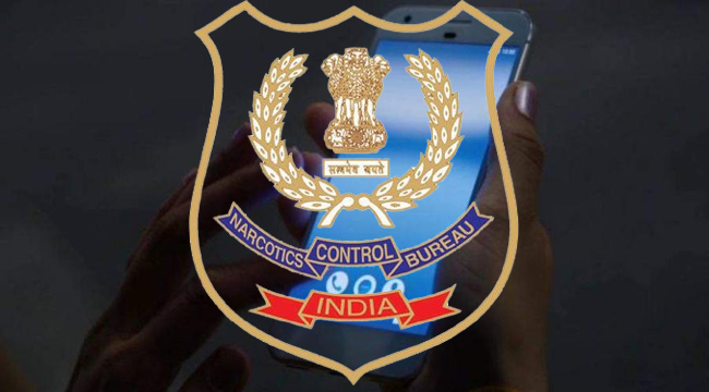 డ్రగ్స్ కేసు : హీరోయిన్ల మొబైల్ ఫోన్స్ మరిన్ని వ్యవహారాలను వెల్లడించనున్నాయా...?