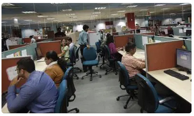 ఉద్యోగులకు షాకిచ్చిన కేంద్రం ఉద్యోగులకు షాకిచ్చిన కేంద్రం