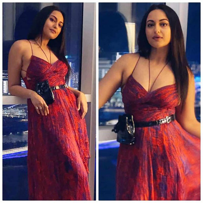 ఫొటోటాక్‌ : దబాంగ్‌ బ్యూటీ ఫోజ్‌ కు ఫ్యాన్స్‌ మతి పోతుంది