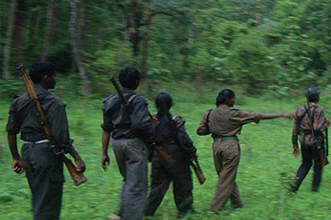 తెలంగాణలో ఎన్ కౌంటర్.. ఇద్దరు మావోల మృతి తెలంగాణలో ఎన్ కౌంటర్.. ఇద్దరు మావోల మృతి