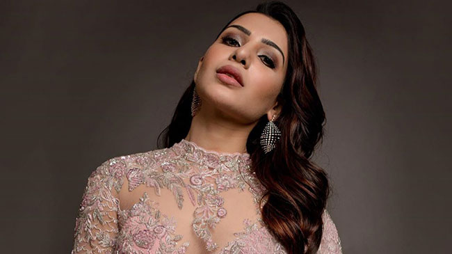 Happening Beauty All Set For Bollywood Debut Happening Beauty All Set For Bollywood Debut