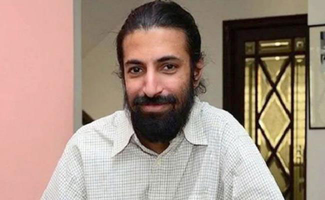 థియేట‌ర్లు తెర‌వండి అంటూ ప్ర‌భుత్వాల్ని క‌డిగేసిన డైరెక్ట‌ర్