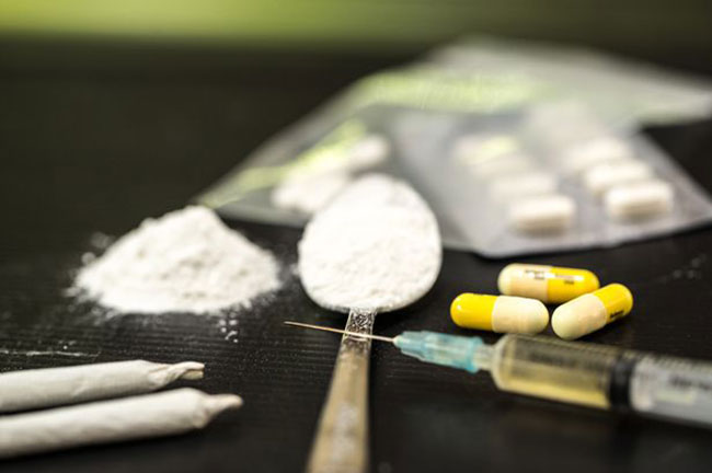 పొలిటికల్ లీడర్ కంటైనర్ లో ఏపీ నుంచి డ్రగ్స్ రవాణా.. అతన్ని అరెస్ట్ చేస్తారా లేదా?