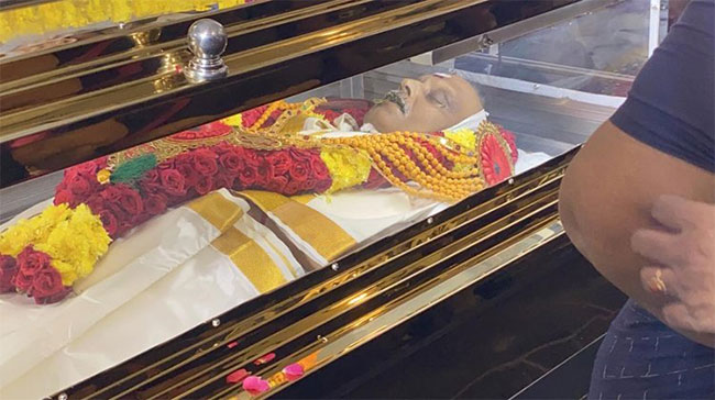 ప్ర‌భుత్వ లాంఛ‌‌నాల‌తో ఎస్‌.పి.బాలు అంతిమ సంస్కారం
