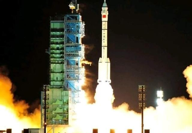 డ్రాగన్ కు షాకులే షాకులు ..  అంతరీక్ష ప్రయోగం విఫలం!