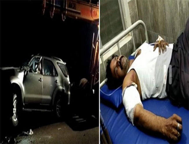 వైసీపీ ఎమ్మెల్యే కారుకు ప్రమాదం వైసీపీ ఎమ్మెల్యే కారుకు ప్రమాదం