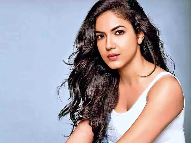 ఇంకో తెలుగమ్మాయి.. తమిళంలో సెటిలైపోయినట్లే