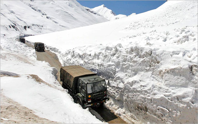 చ‌లిని ఎదుర్కొనేందుకు సైన్యం సిద్ధం ... వింటర్ డీజల్ అందించిన ప్రభుత్వం !