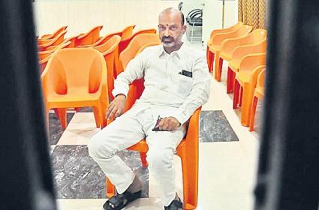 బండి సంజయ్ అరెస్ట్..  సిద్ధిపేటలో టెన్షన్ టెన్షన్