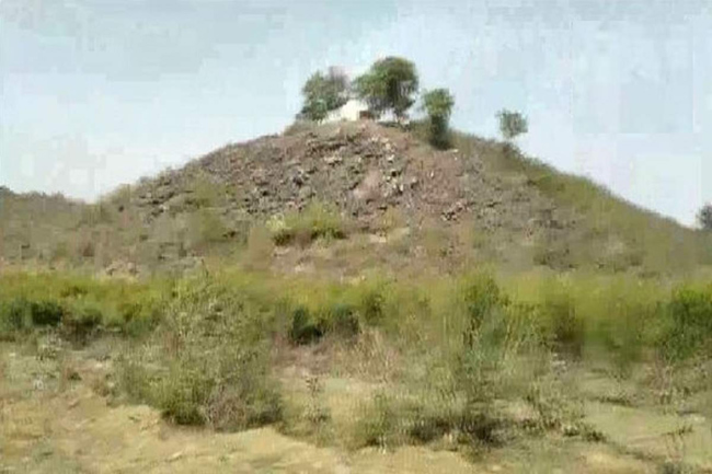 కర్నూలులో బంగారు నిక్షేపాల వెలికితీత.. మరో కేజీఎఫ్ ! కర్నూలులో బంగారు నిక్షేపాల వెలికితీత.. మరో కేజీఎఫ్ !