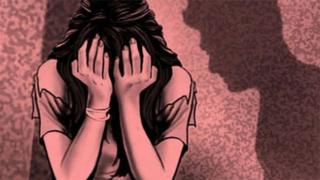 అమ్మాయిలకు అక్కడ వేధింపులు తప్పడం లేదా? అమ్మాయిలకు అక్కడ వేధింపులు తప్పడం లేదా?