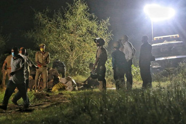 హత్రాస్’​ ఫోరెన్సిక్​ నివేదిక తప్పుల తడక.. నిపుణుల ఆగ్రహం