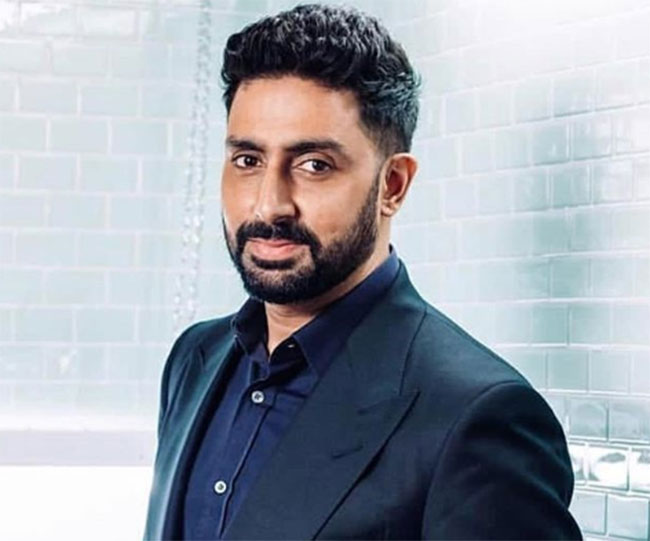 అమితాబ్ కొడుకు హుందాతనానికి హ్యాట్సాఫ్ అమితాబ్ కొడుకు హుందాతనానికి హ్యాట్సాఫ్