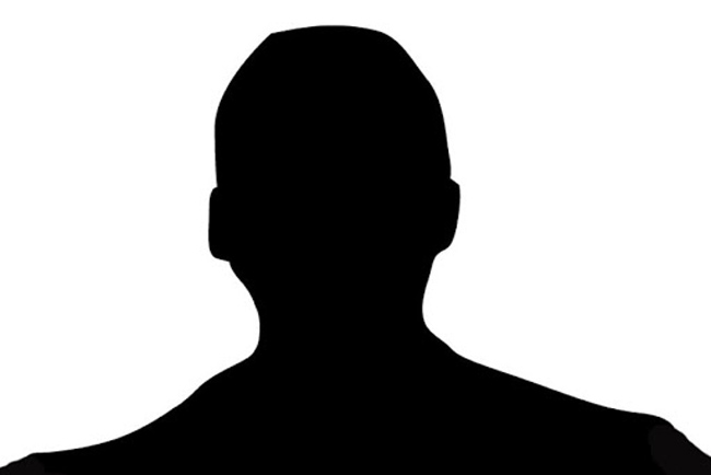 రైట‌ర్ కం పార్ట్ న‌ర్ ని ఉంచాలా.. ఎలిమినేట్ చేయాలా?