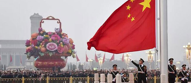 చైనాలో  సెలబ్రేషన్స్​..  హద్దులు లేవు.. ఆపేవాడు లేడు