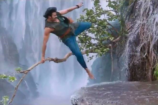 బ‌ర్త్ డే స్పెష‌ల్: ప‌్ర‌భాస్ టాప్ 5 పవర్ ప్యాక్డ్ స్టంట్ సీన్స్