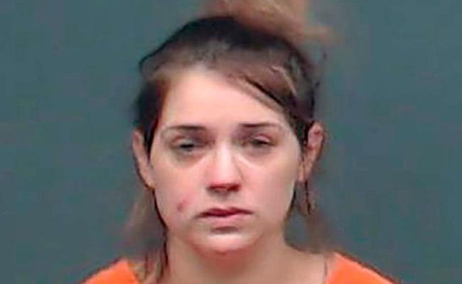 అమెరికాలో మరో ఘోరం : గర్భిణిని చంపి, బిడ్డను తీసుకెళ్లిన మహిళ !