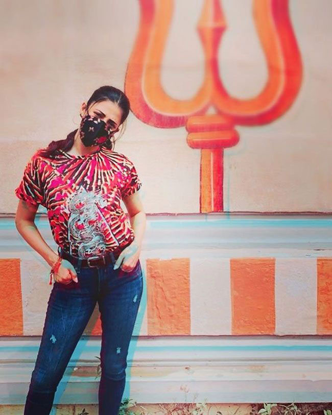 Shruti Lands In Hyderabad To Wrap Up These TwoFilms!