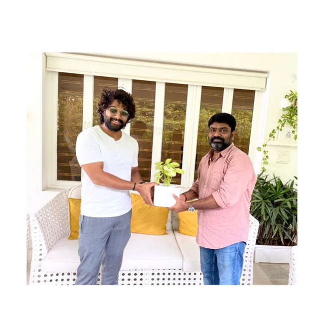 Stylish Star Praises A Small Film And Its Maker