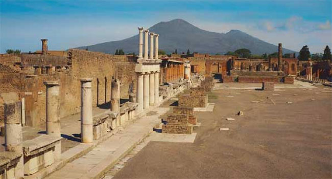 చోరీ చేసిన వాటిని మూడేళ్లకు తిరిగి ఇచ్చేసిన మహిళ..ఎందుకంటే?