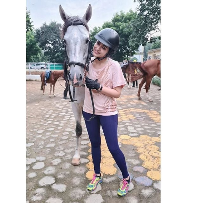 క్యూట్ త్రిషలో వైల్డ్ యాంగిల్ చూశారంటేనా? క్యూట్ త్రిషలో వైల్డ్ యాంగిల్ చూశారంటేనా?