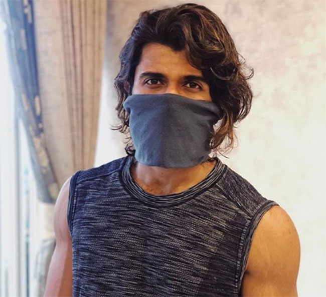 `ఫైట‌ర్` త‌ర్వాత రౌడీ ప్లానింగ్ ఎవ‌రితో?