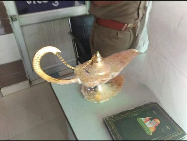 డాక్టర్ నే మోసం చేసిన మాయలేడి.. ఏం చేసిందంటే?