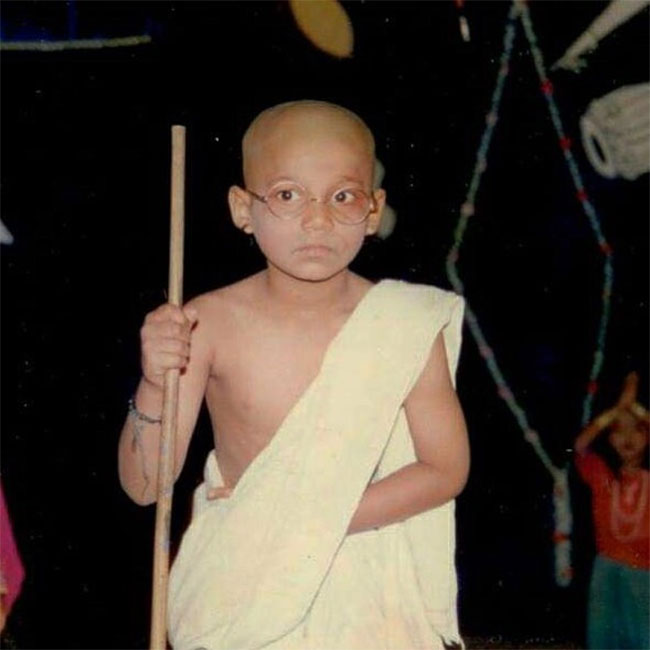 Young Heros Picture Dressed As Gandhi Going Viral