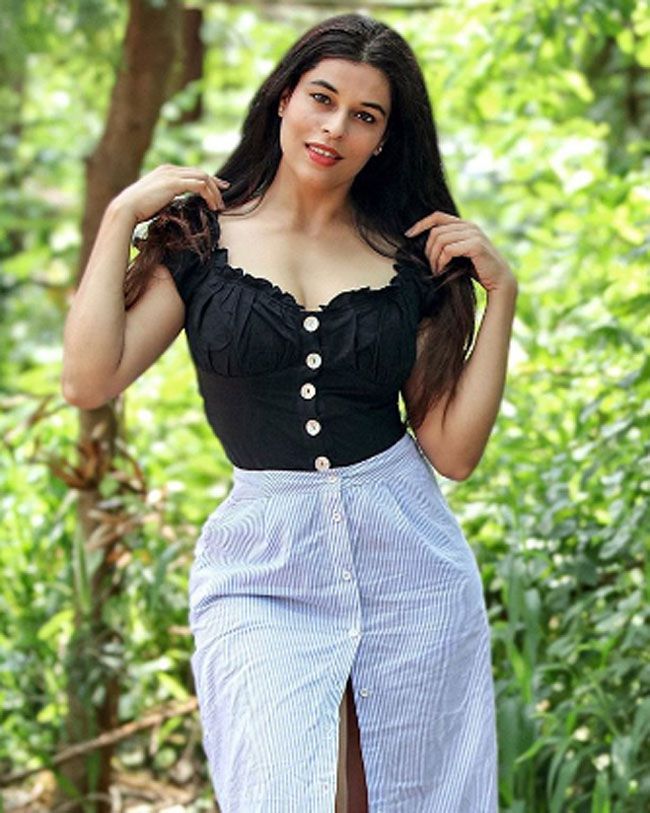 Sheeva%20Rana%20Insta%20Photos%20Collect