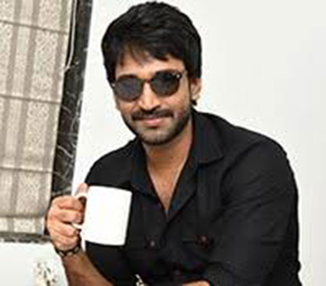 ఇక్కడ మరోసారి అదృష్టం పరీక్షించుకోబోతున్న ఆది