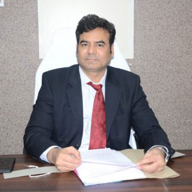 భూపాలపల్లి కలెక్టర్ పై బదిలీ వేటు.. స్వీట్లు పంచి మరీ సంబరాలు ఎందుకు?