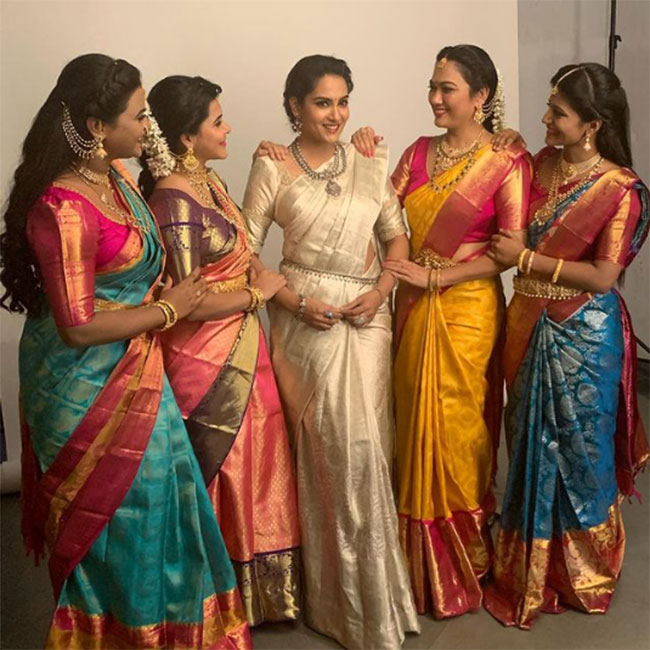 ఫోటో స్టోరి: బిగ్ బాస్ స్టార్లు హంగామా చూశారా?