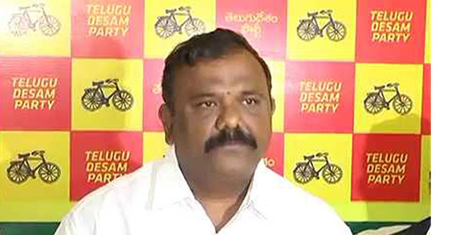 టీడీపీ మాజీ ఎమ్మెల్యేకు సీబీఐ షాక్