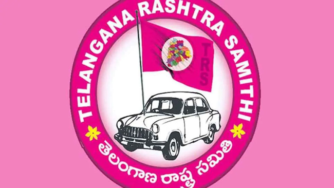 కారు.. పదహారు మీద పంచ్ లు పేలుతున్నాయిగా?