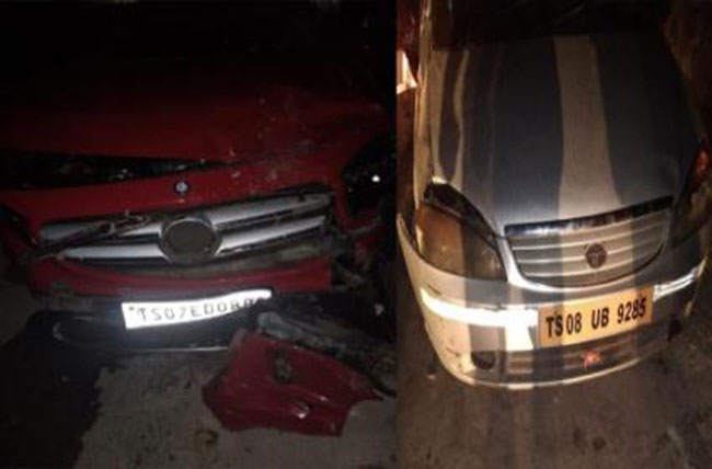 అర్ధరాత్రి బంజారాహిల్స్ లో  బెంజ్ కారు బీభత్సం