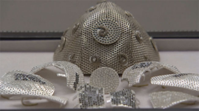 పేస్ మాస్క్ ఖరీదు రూ.11.2 కోట్లు ... ప్రత్యేకతలివే !