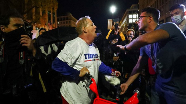 అట్టుడుకుతున్న అమెరికా.. దాడులు.. ప్రతిదాడులు