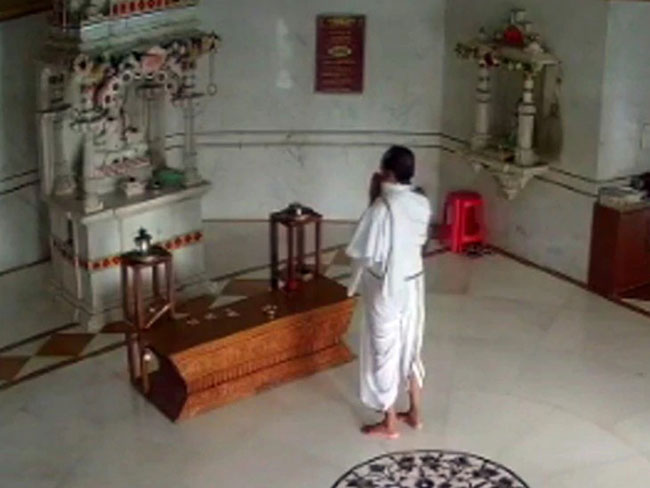 గుళ్లోపూజ చేస్తూ చనిపోయిన మాజీ ఎమ్మెల్యే