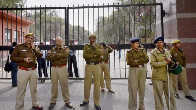 Man Calls PCR To Threaten To Kill PM Modi, Gets Arrested Man Calls PCR To Threaten To Kill PM Modi, Gets Arrested