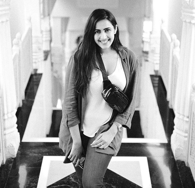 పెళ్లి వేదిక వ‌ద్ద ముందే ప్ర‌త్య‌క్షమైన మెగా ప్రిన్సెస్