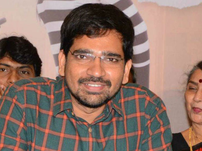 ‘పేపర్ బాయ్’ డైరెక్టర్​.. మరో క్రియేటివ్​ సినిమా!  హీరోగా యూట్యూబ్​ స్టార్​!