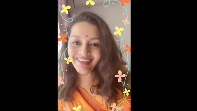 మొత్తంగా మానటం కష్టం..కంట్రోల్ చేసుకోమన్న రేణు దేశాయ్