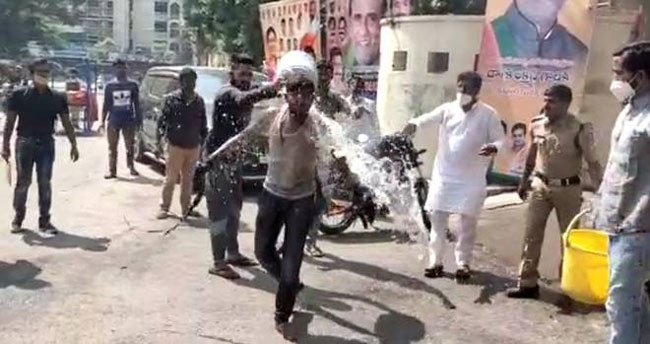 బండి సంజయ్ అరెస్ట్ ను తట్టుకోలేక యువకుడి ఆత్మహత్యాయత్నం