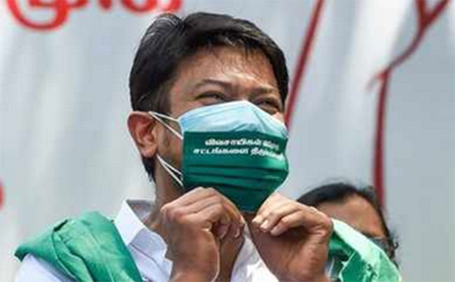 తమిళ పాలి‘ట్రిక్స్’:హీరో ఉదయనిధి అరెస్ట్