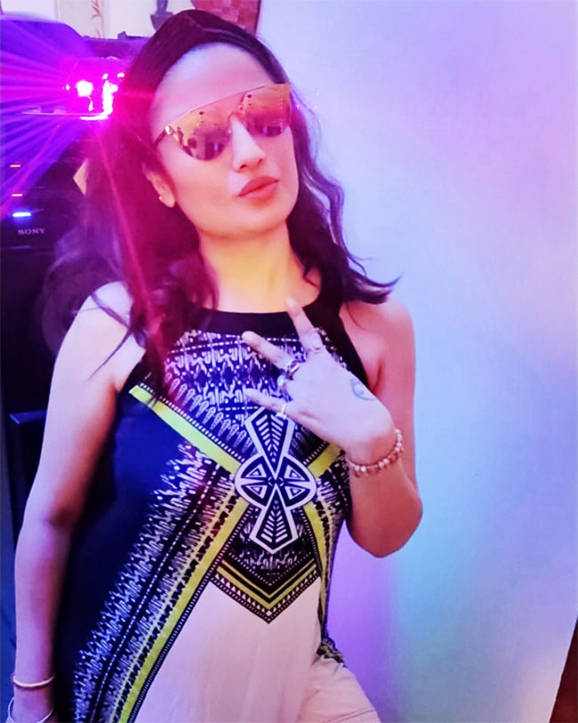 ఫొటోటాక్‌ : ప్లాస్టిక్‌ సర్జరీతో పూర్తిగా మారిపోయింది