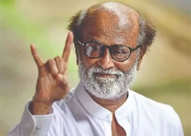 ద్రవిడ భూమిలో ఆధ్యాత్మిక రాజకీయాలకు చోటెక్కడ.. రజనీపై అన్నాడీఎంకే సెటైర్లు